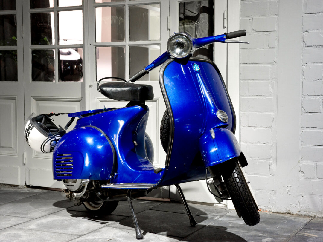 Vespa oldtimer - U031119