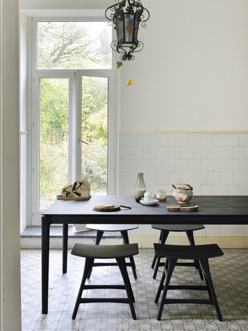 Eettafel Bok - zwart eiken